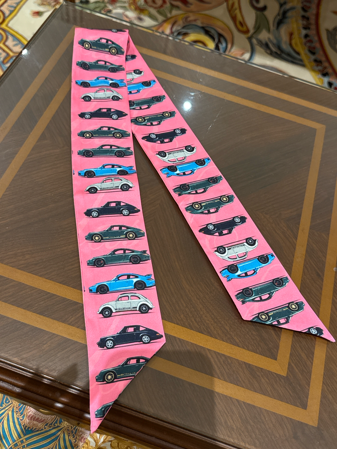 911 pink twilly