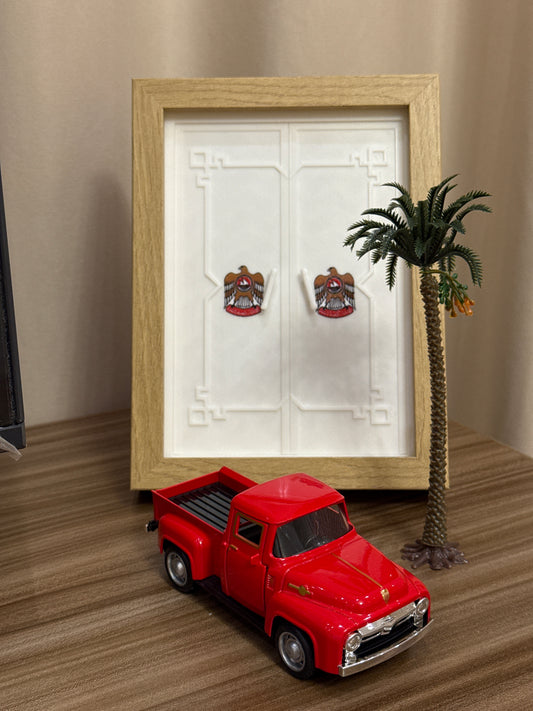 Old door frame,old car, palm🌴