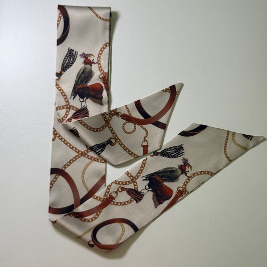 Off-white twilly (silk)